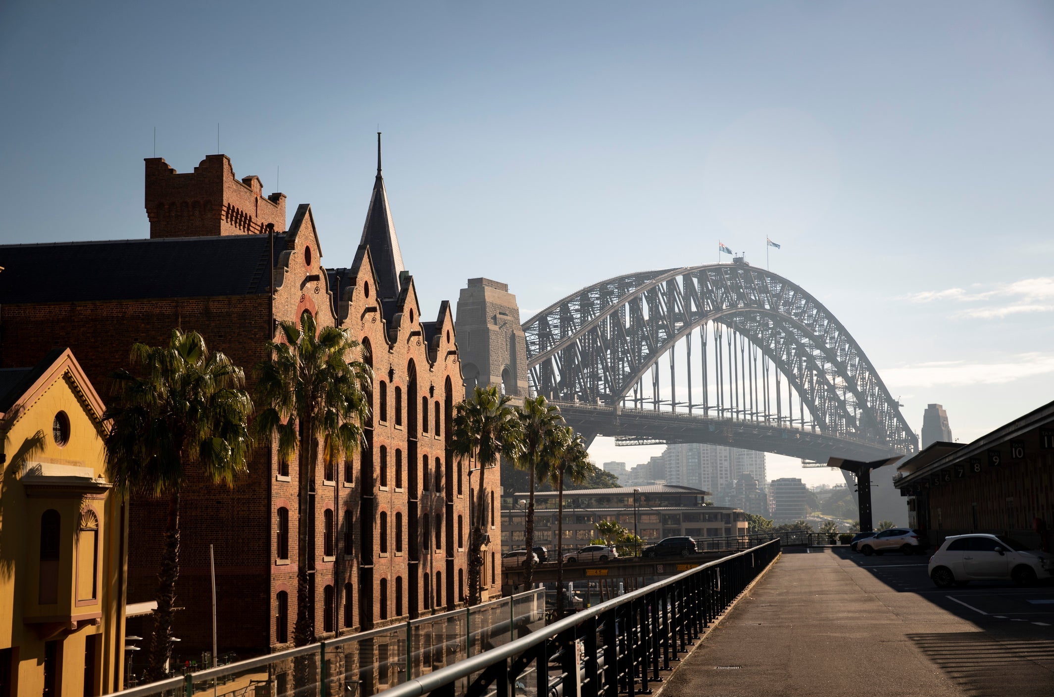 Top 10 Photoshoot Spots in Sydney: Beaches, Gardens & Hidden Gems